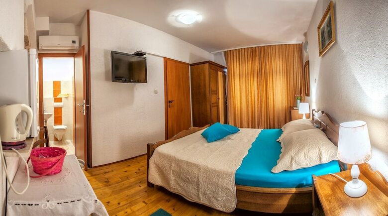 Apartamentos Guest House Trifora