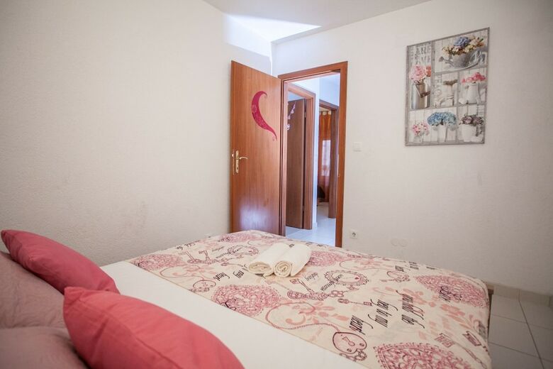 Apartamentos Guest House Trifora