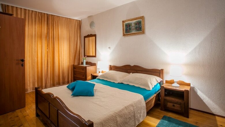 Apartamentos Guest House Trifora