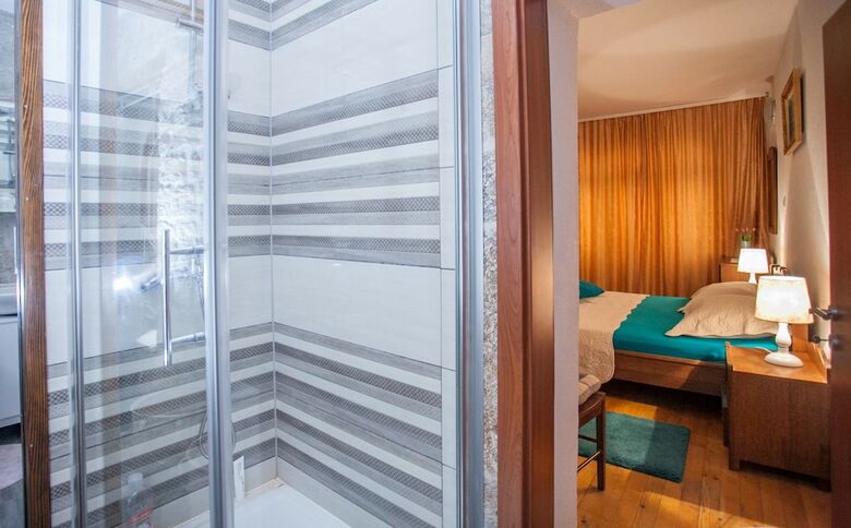 Apartamentos Guest House Trifora