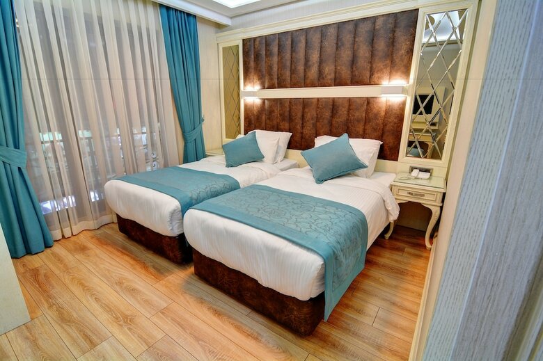 Novel Hotel