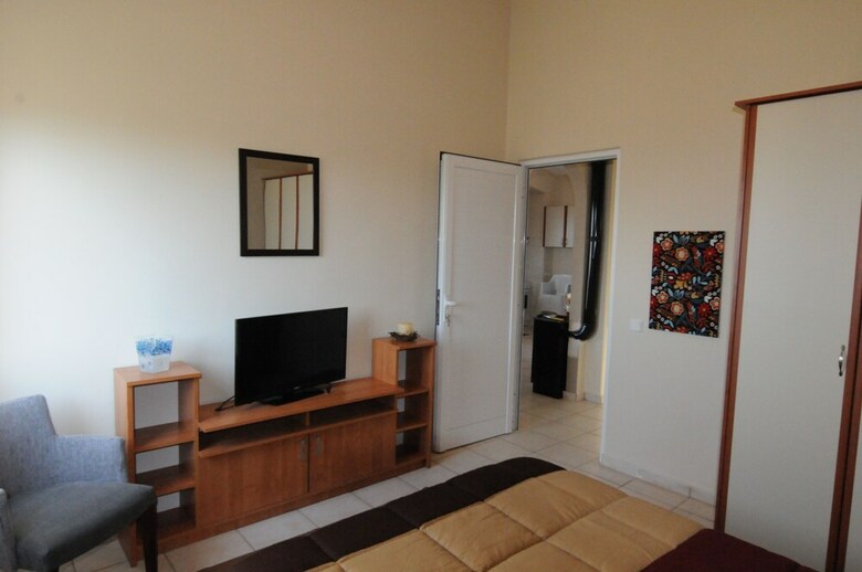 Santa Marina Apartments