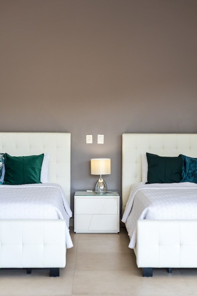Luxury Residence With Pool And Hotel Amenities