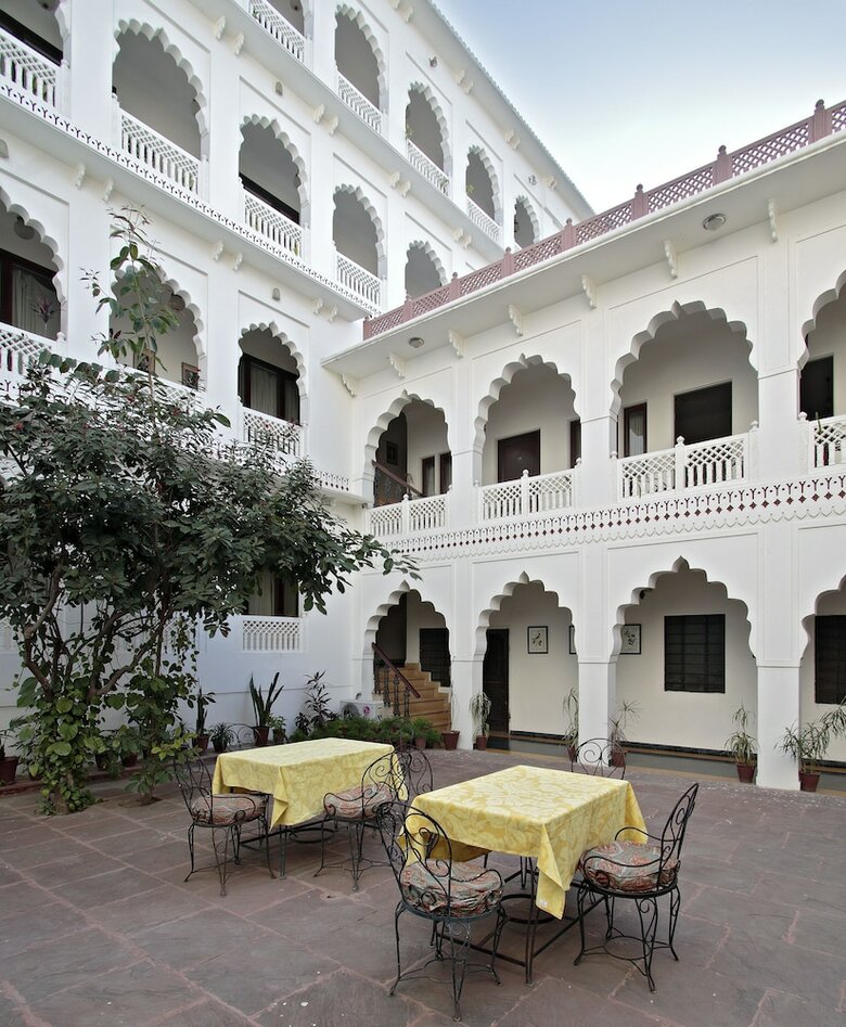 Hotel Khandwa Haveli