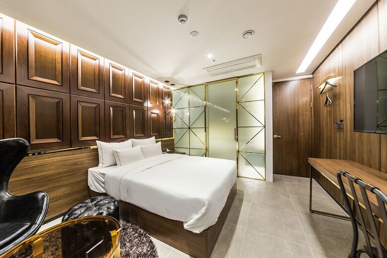 Hotel Forestar