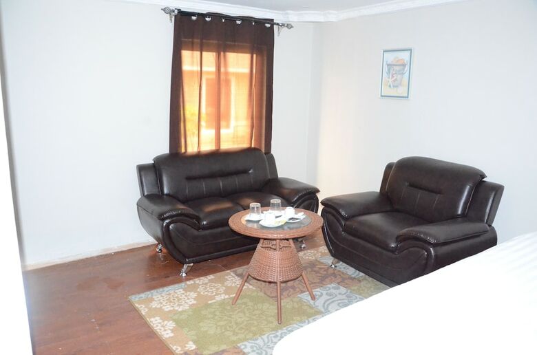 Hotel Galaxy Resort And Lounge