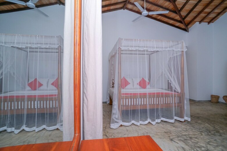 Hotel Oyo 382 Antique Ceylon Villa