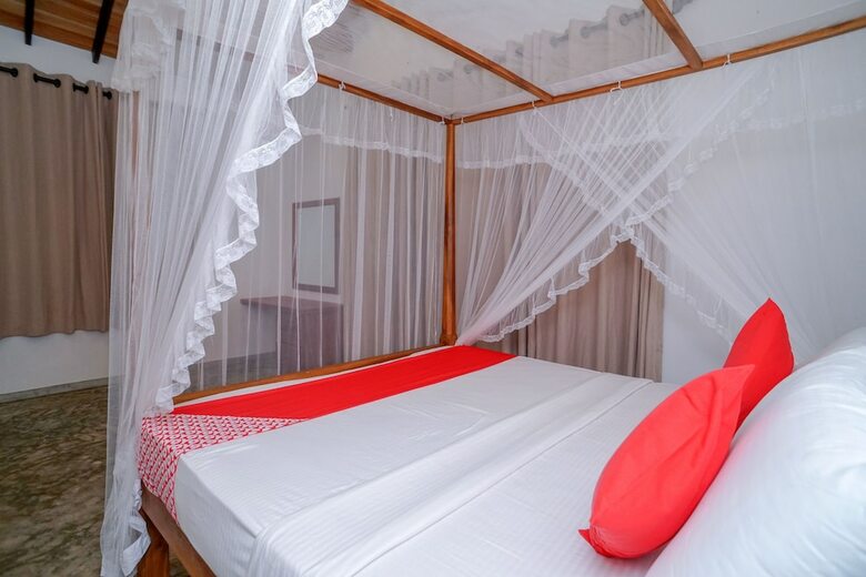 Hotel Oyo 382 Antique Ceylon Villa