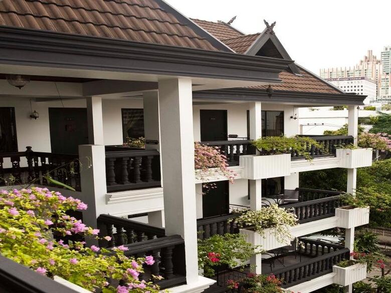 Hotel Borarn House