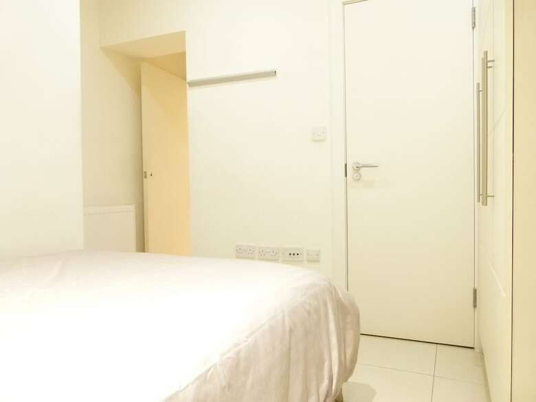 Ss Property Hub - Apartment Close To Hyde Park