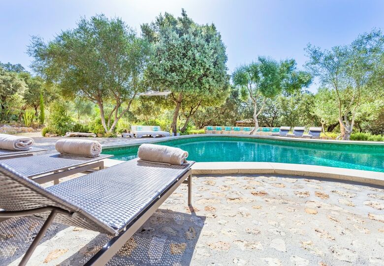 Apartamentos Sa Garriga