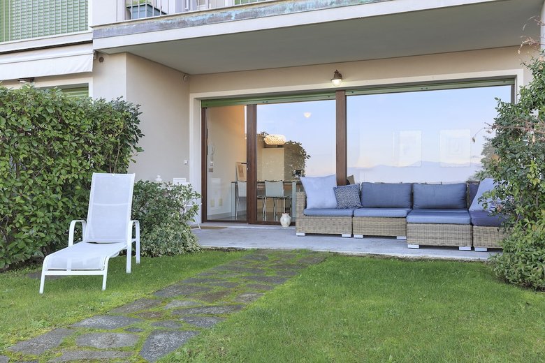 Lake Maggiore View Apartment