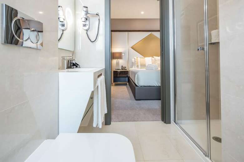 Meraprime Gold Design Hotel