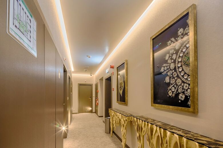 Meraprime Gold Design Hotel