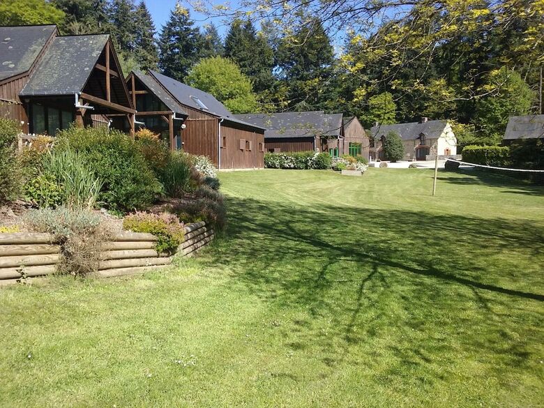 Agroturismo Gite de La Croix Du H�tre