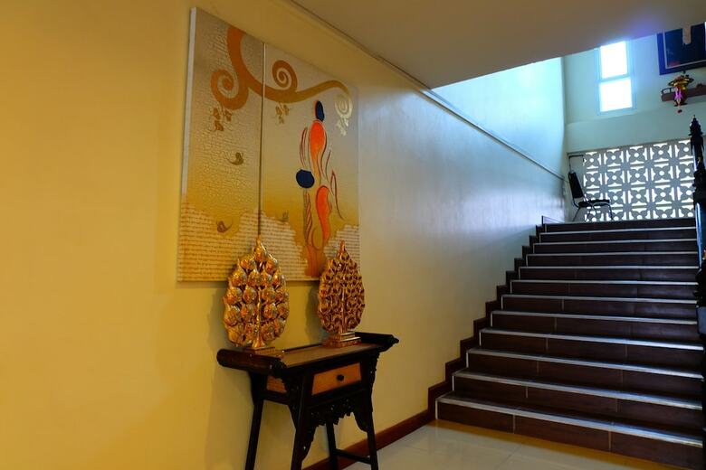 Hotel Baan Suanphet Resort