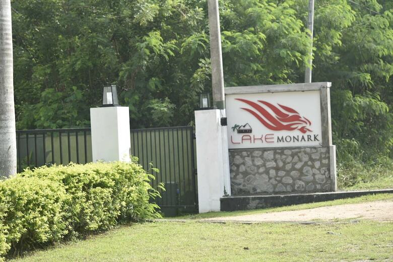 Hotel Lake Monark Resort