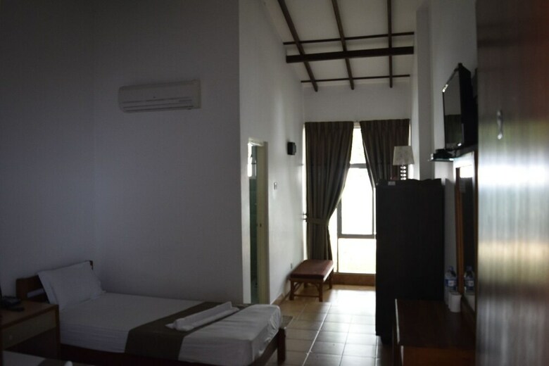 Hotel Lake Monark Resort