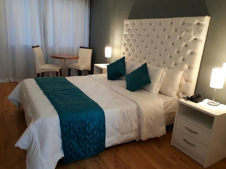 Apu� Brava Hotel