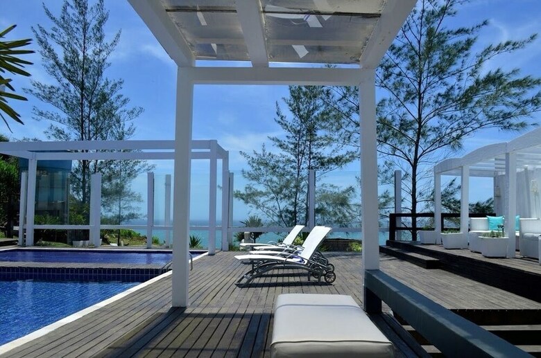 Apu� Brava Hotel