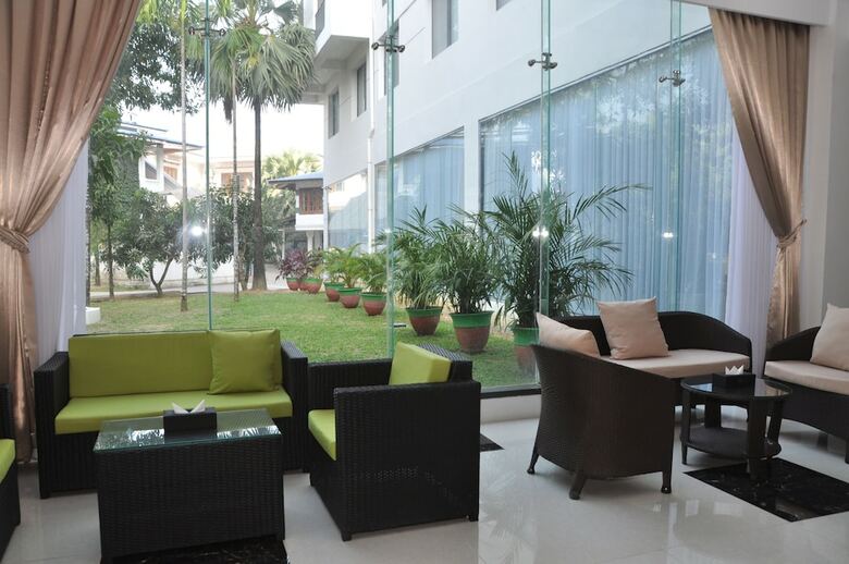 Akore Myanmar Life Hotel