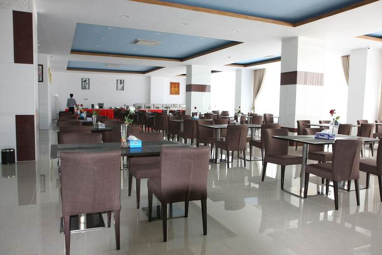 Akore Myanmar Life Hotel