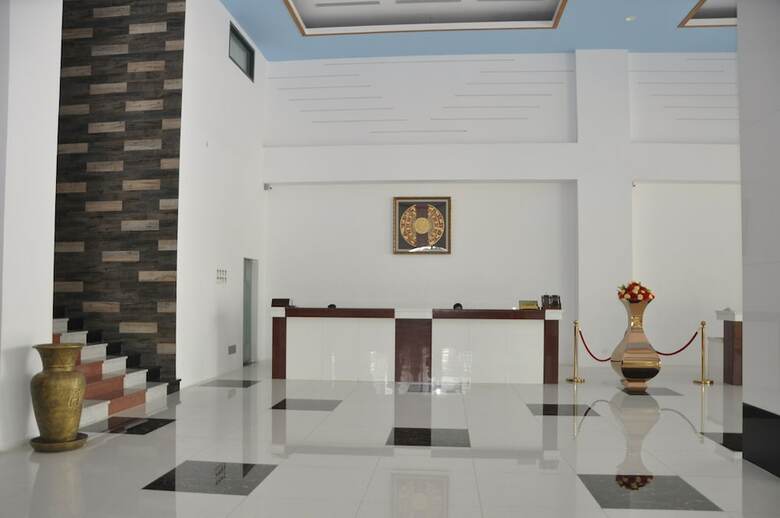 Akore Myanmar Life Hotel