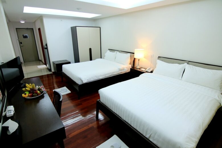 Akore Myanmar Life Hotel