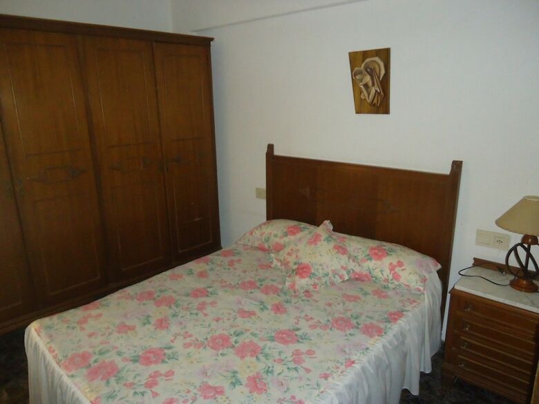 Apartamentos Les Doyes Bl 3 1-36  Lek