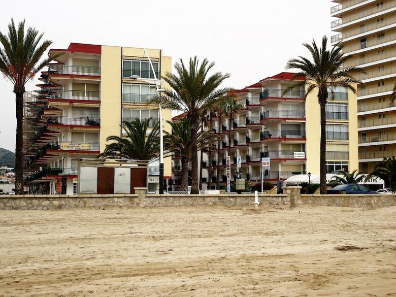 Apartamentos Les Doyes Bl 3 1-36  Lek
