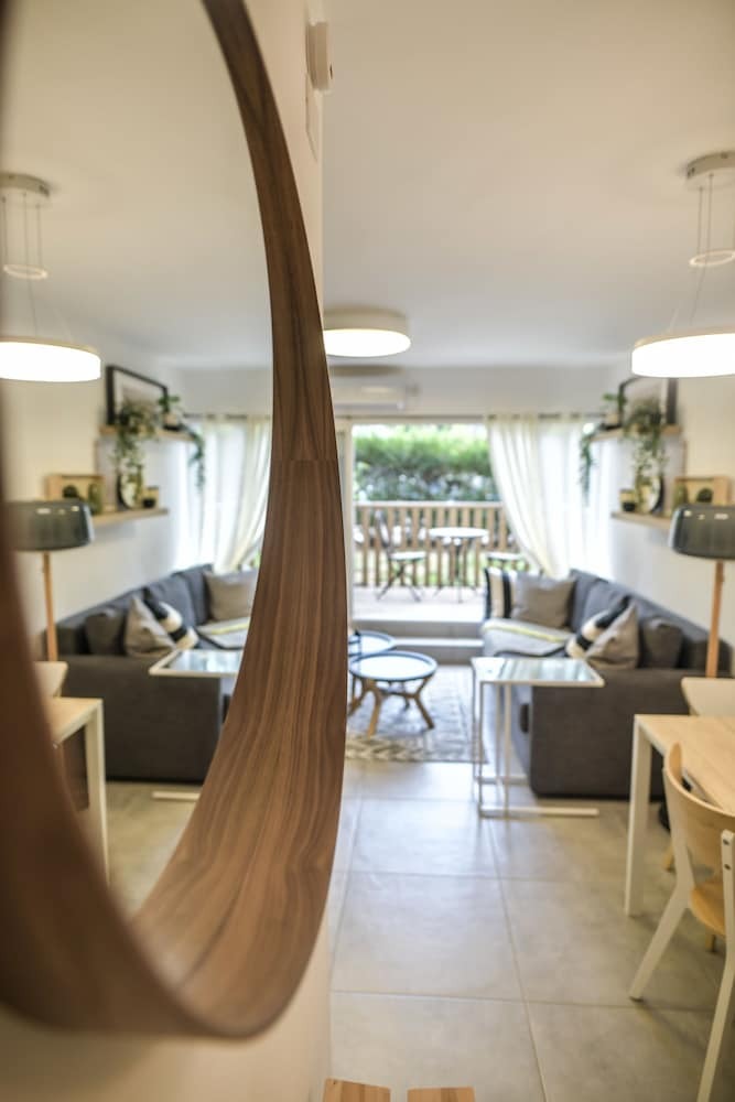3 Bedroom Garden Apartment