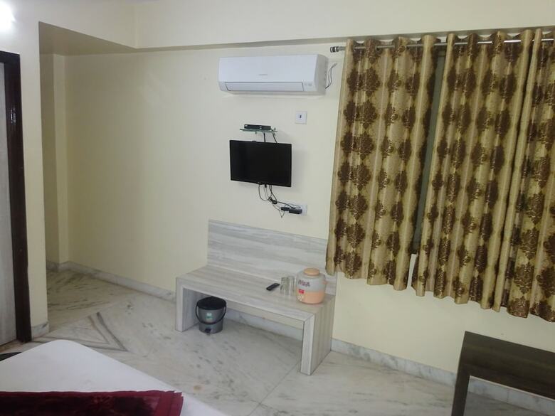 Hotel Shivansh Inn By Sky Stays
