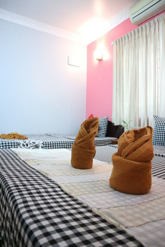 Hotel Near Sala Inn