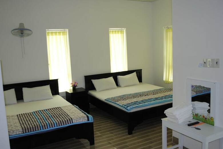 Hostal M-anh Hotel