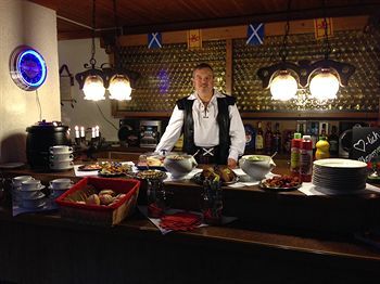 Hostal Scottish Highlander Guesthouse