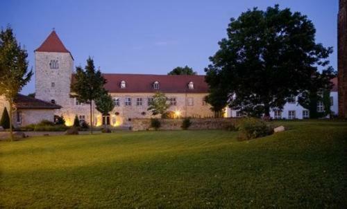 Hotel Burg Wanzleben