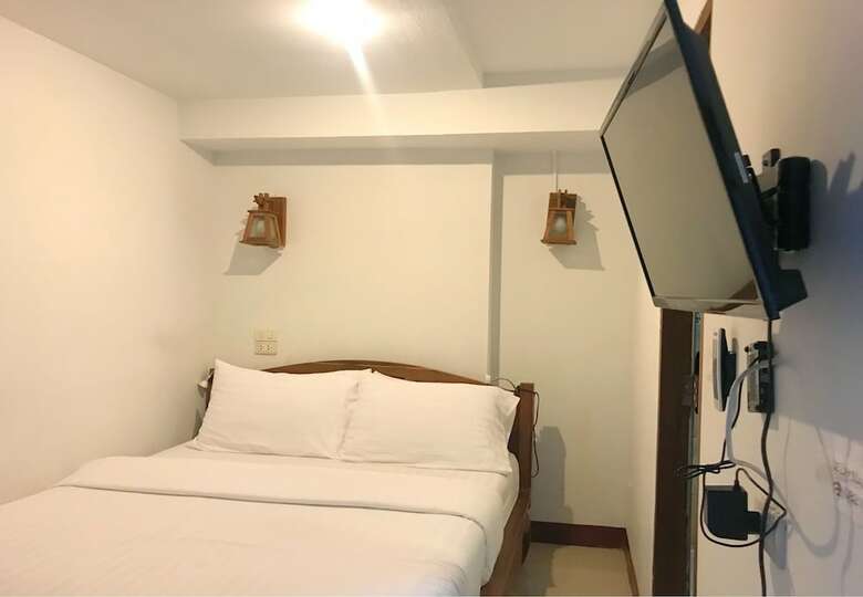 Hostal Chiangmai Tulip House And Massage