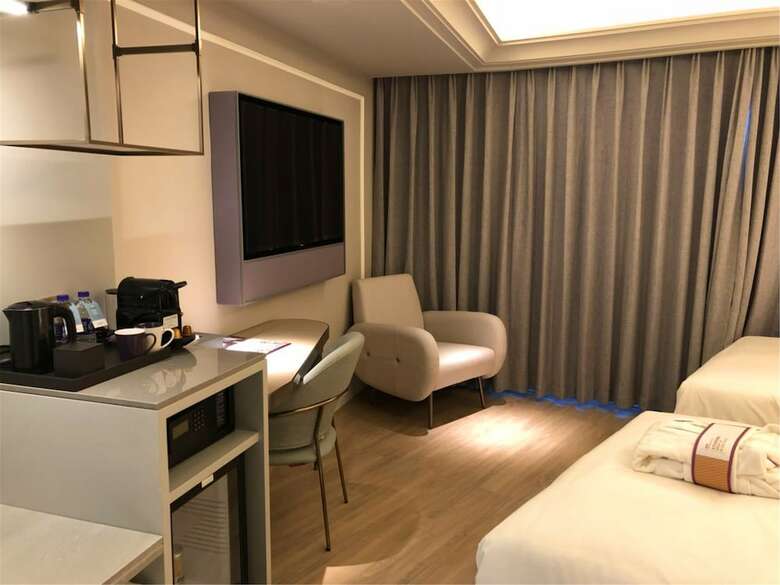 Hotel Mercure Hangzhou West Lake