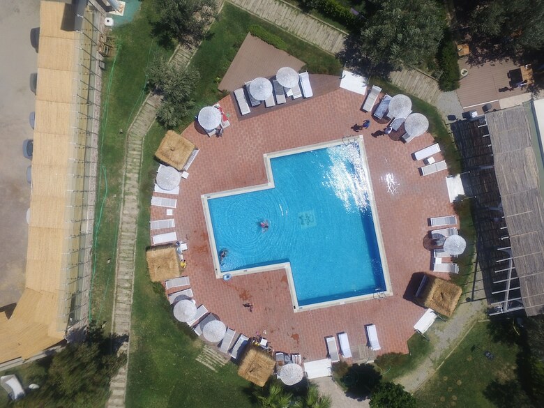 Cunda Fora Doga Karavan Hotel
