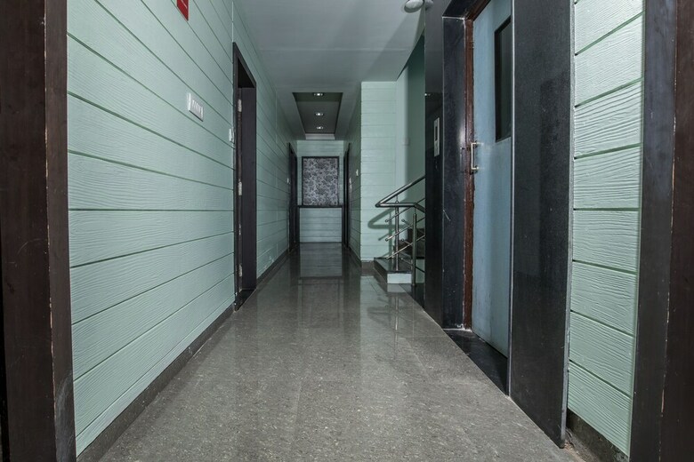 Oyo 3036 Hotel Lords Inn Regency