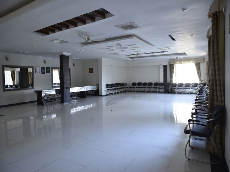Hotel Oyo 3266 Kumarhatti