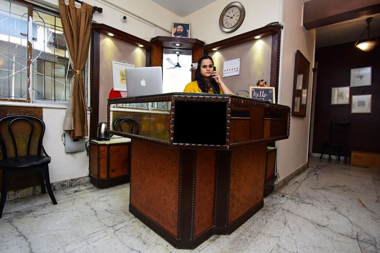 Hotel Oyo 2510 Near Camac Street