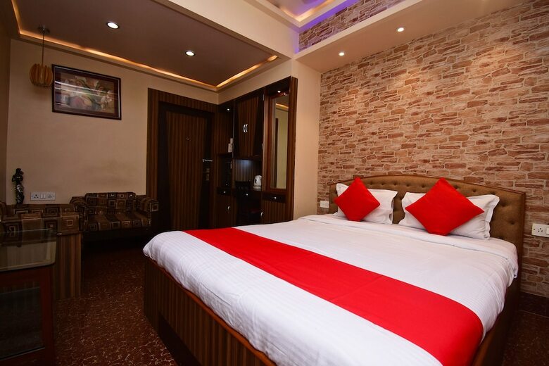 Hotel Oyo 2510 Near Camac Street
