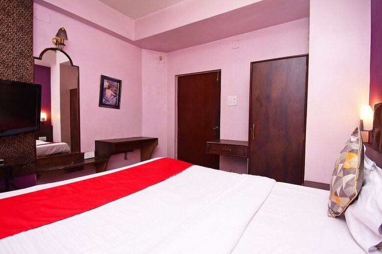 Hotel Oyo 2510 Near Camac Street