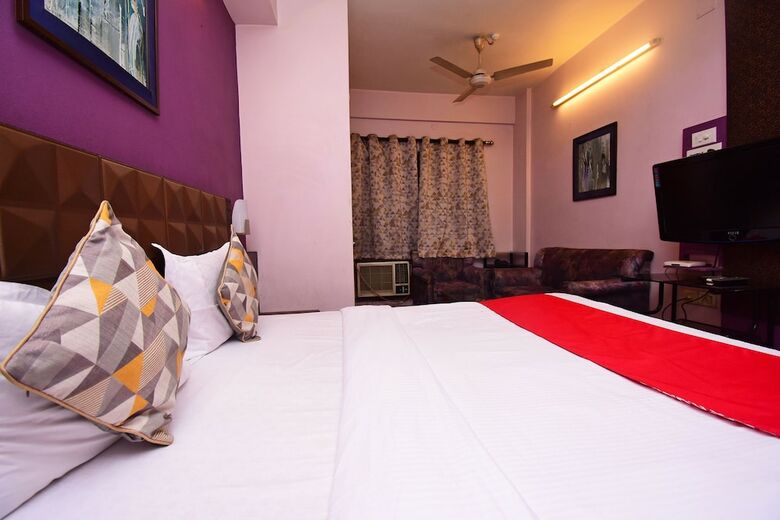 Hotel Oyo 2510 Near Camac Street