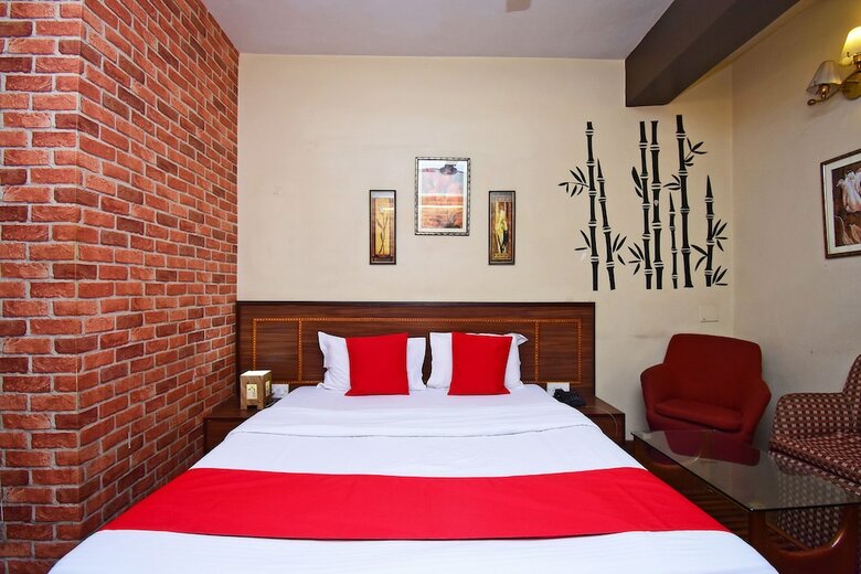 Hotel Oyo 2510 Near Camac Street