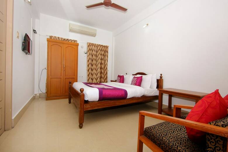 Oyo 6712 Hotel Malabar House