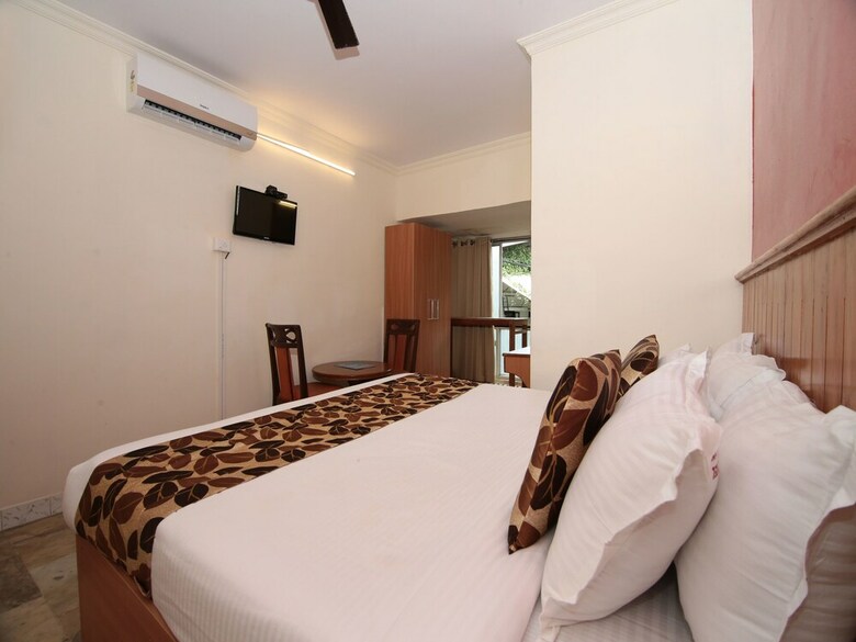 Oyo 9310 Hotel Viceroy