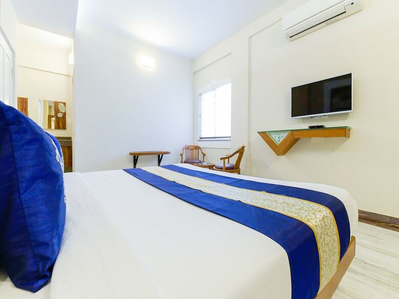 Hotel Oyo 8434 The Qasr