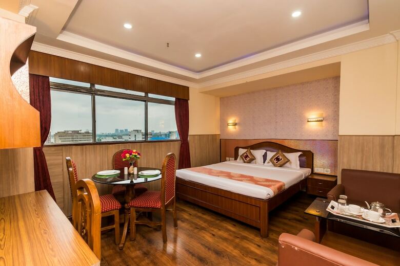 Hotel Oyo 867 Marina